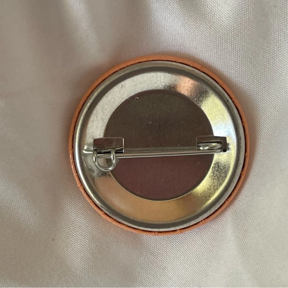 Chanel Lucky Chance Diner 2023 pin